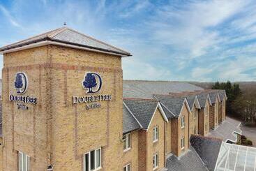 בית מלון כפרי Doubletree By Hilton London Elstree
