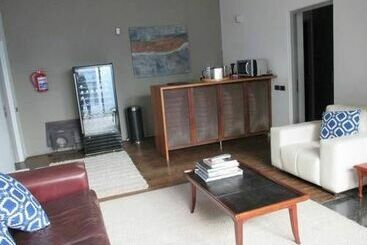 فندق Dunkley House