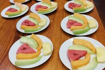 فندق Hide Away Guest House