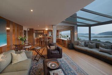 هتل Kanonkop House