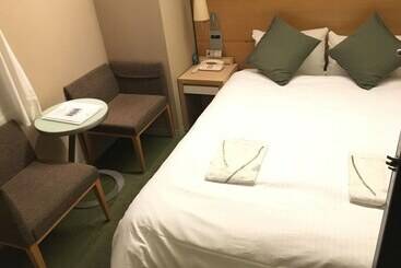 בית מלון כפרי Yaesu Terminal