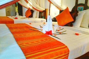 בית מלון כפרי Zanzibar Beach Resort