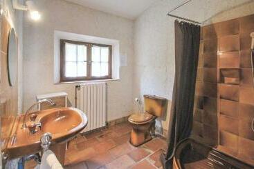 Lovely Home In Draguignan With Kitchen - Draguignan