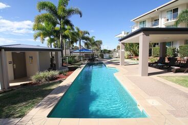 Caloundra Central Apartment Hotel Official
