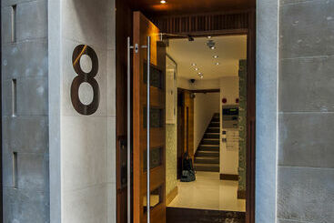 Hotel Native Tower Hill