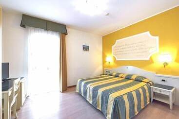 בית מלון כפרי Ca Tron