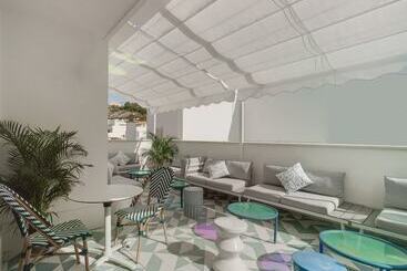 Hotel Dormirdcine Alicante