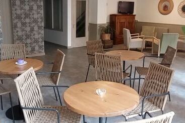 هتل Rosa & Spa Begur