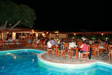 Kampos Village Resort