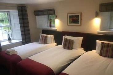 Rowardennan Hotel