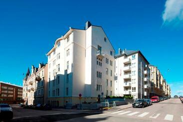 فندق Hellsten Helsinki Senate