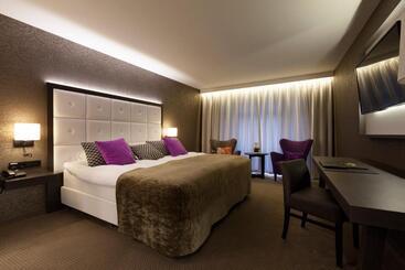 בית מלון כפרי Kasteel Bloemendal