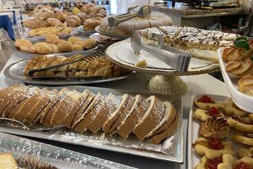 ホテル Nanni Garni