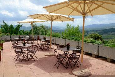 Отель Terre Di Casole