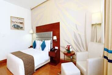 Отель Abu Palace   Chennai