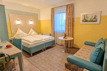 Ambient Hotel Am Europakanal