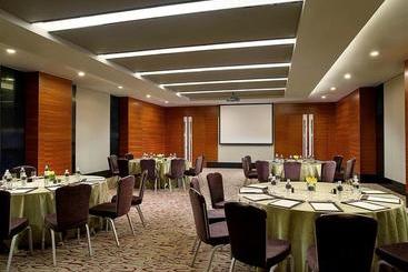 هتل Sofitel Nanjing Zhongshan Golf Suning