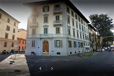 تختخواب و صبحانه Soggiorno Madrid