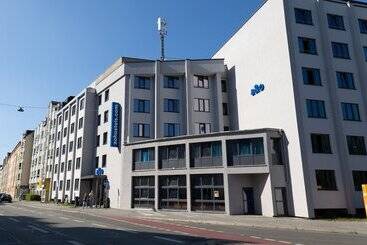 فندق a&o München Hackerbrücke