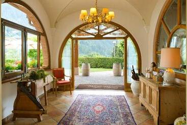 בית מלון כפרי Du Lac