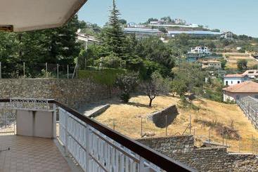 هتل Apartment Cesare By Interhome