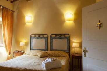 בית מלון כפרי Palazzo Guiderocchi