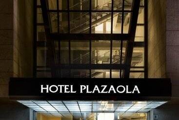 호텔 Plazaola