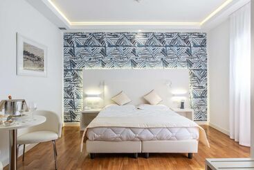 בית מלון כפרי Versilia Palace