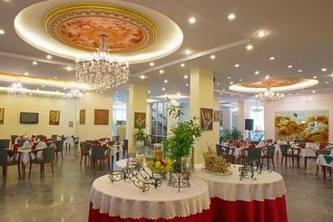 Huu Nghi Hotel