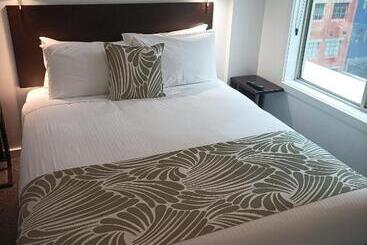 Alto Hotel On Bourke