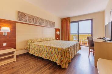 Best Alcázar Hotel y Apartamentos