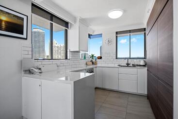 Capricorn One Beachside Holiday Apartments   Official