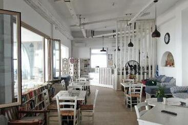 בית מלון כפרי Artemis