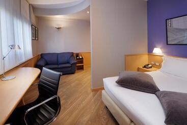 Best Western Plus Executive Hotel And Suites