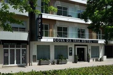 فندق Cova Da Iria