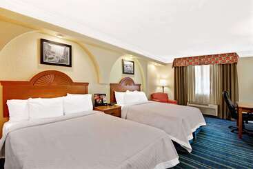 酒店 Days Inn By Wyndham San Antonio Airport