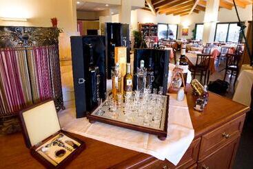 בית מלון כפרי Gallia