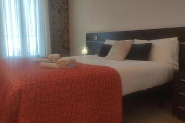 호텔 Hostal Bavieca