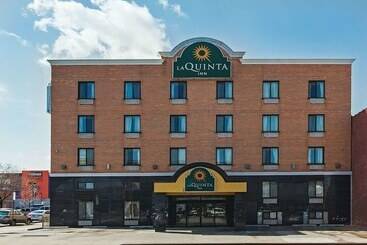 فندق La Quinta Inn By Wyndham Queens