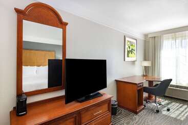 هتل La Quinta By Wyndham Gallup