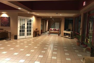 Magnuson Hotel Hattiesburg