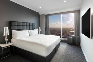 هتل Meriton Suites World Tower, Sydney