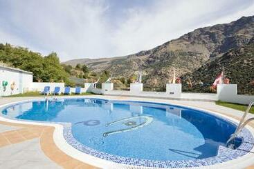 田舎風ホテル La Fragua Ii