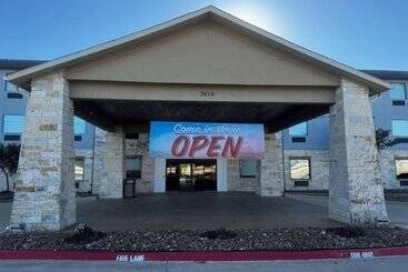 فندق Wingate By Wyndham College Station Tx