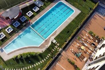 Kona Hotel Verona By Kleos Group Collection