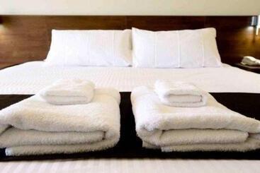 Mercure Bunbury Sanctuary Golf Resort