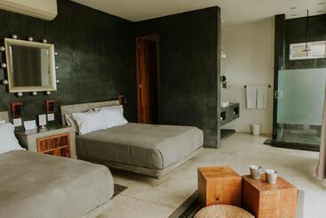 Villas La Mar   Adults 15 Plus