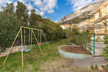 Apartaments turístics Apartamentos Baska Voda