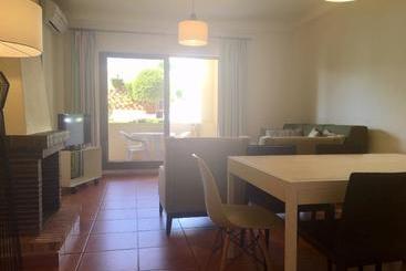 Aparthotel Olhos D'Agua