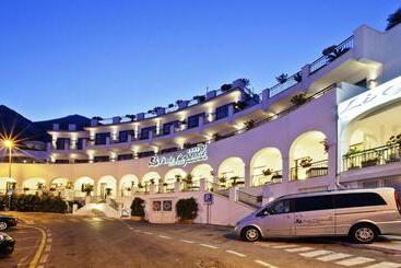 בית מלון כפרי Punta Campanella Resort & Spa